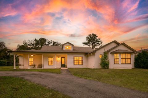 Photo of 22301 Coronado Somerset Drive, Sorrento, FL 32776 (MLS # G5109304)