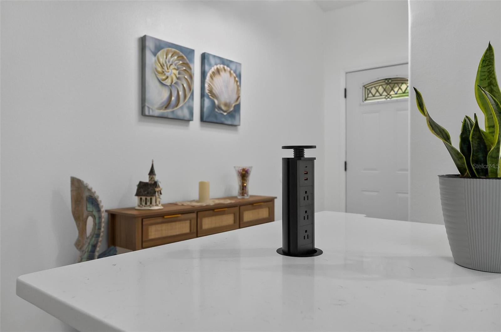 ROYAL PALMS SEC 30 - Residential Lease