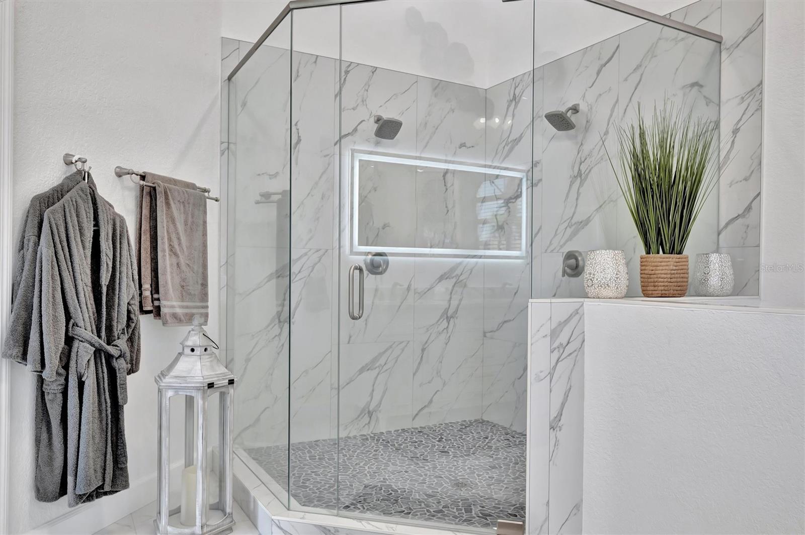 SKIMMER POINT PH II - Residential