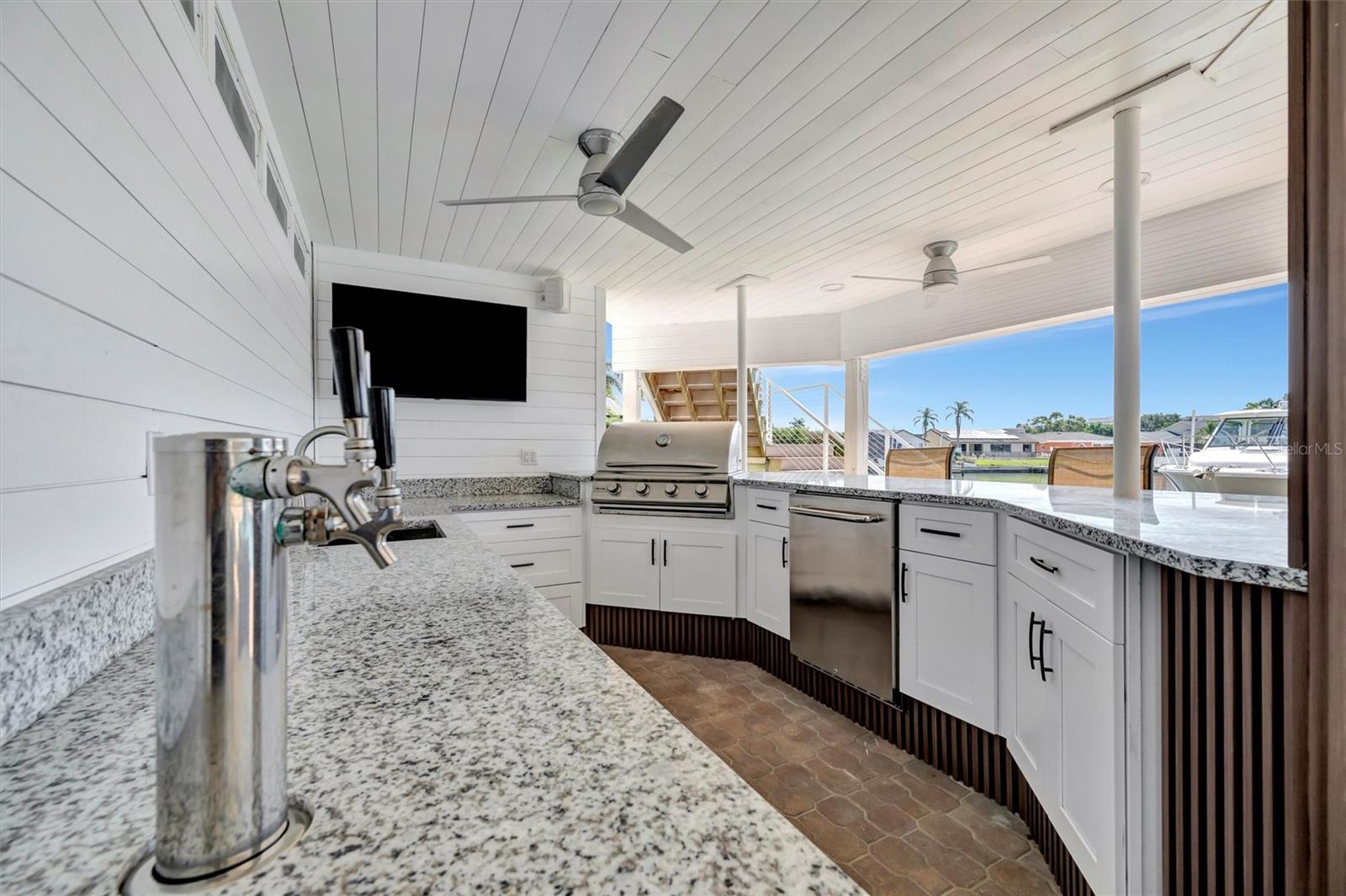 SKIMMER POINT PH II - Residential