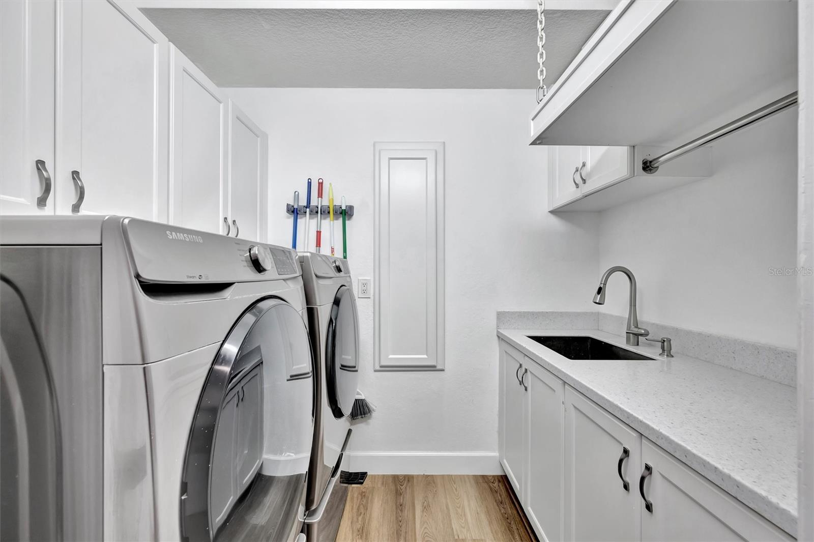 SKIMMER POINT PH II - Residential