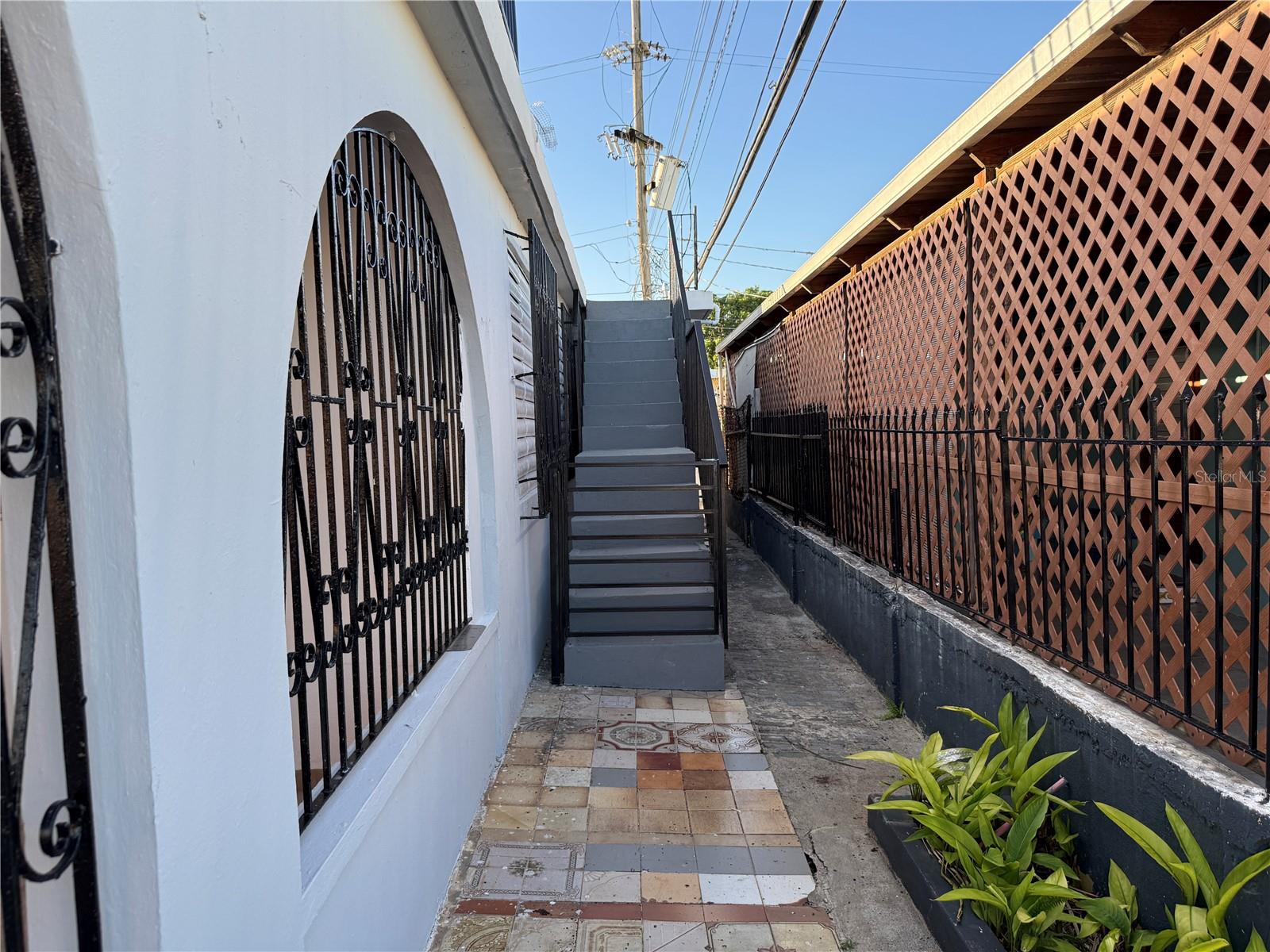 PUERTO NUEVO DEV. - Residential