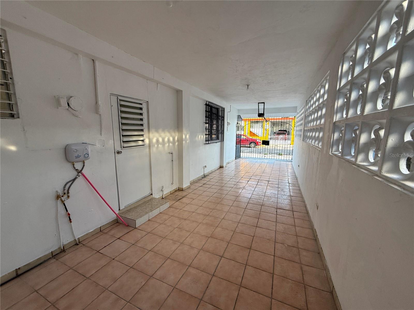 PUERTO NUEVO DEV. - Residential