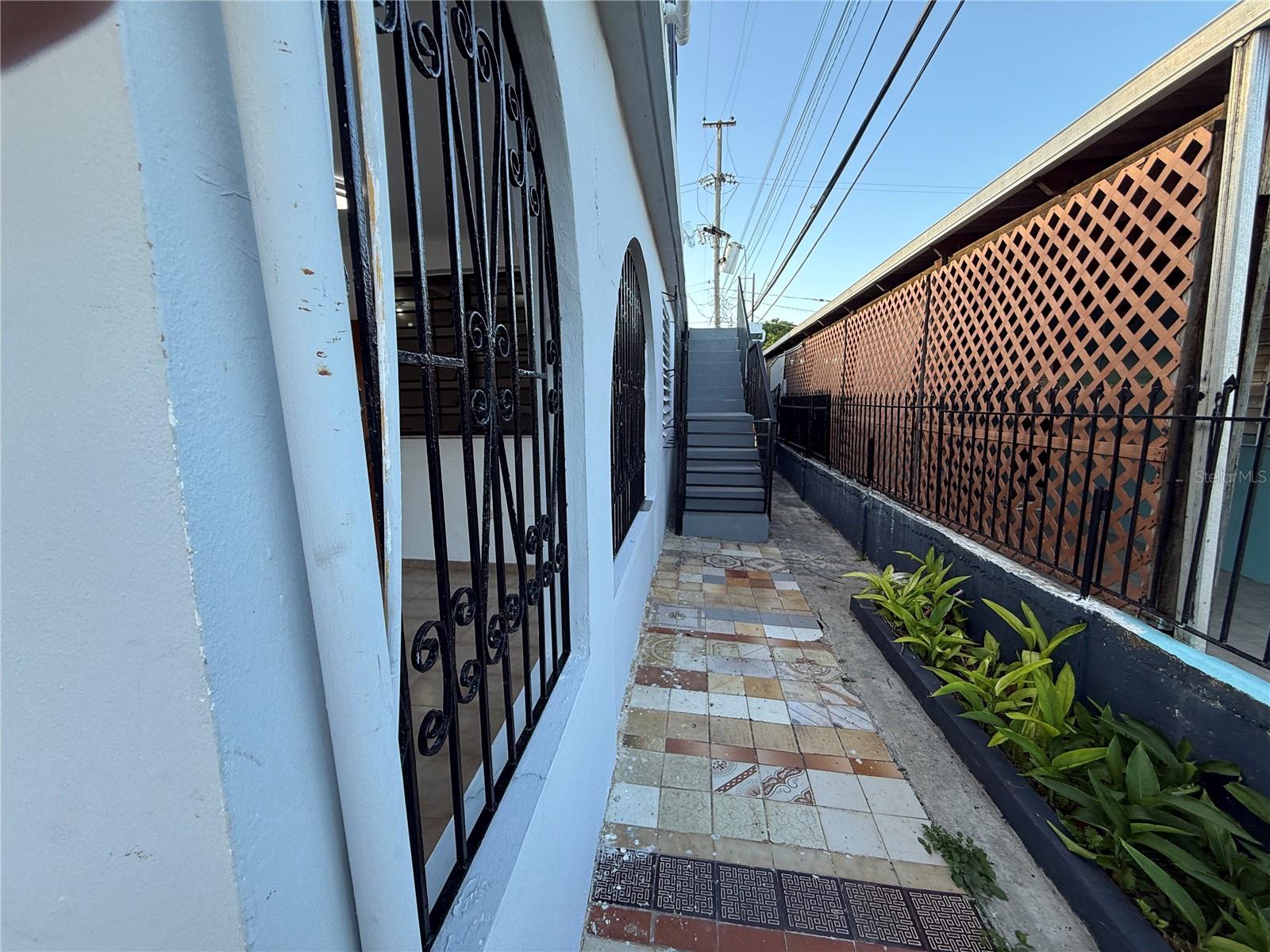 PUERTO NUEVO DEV. - Residential