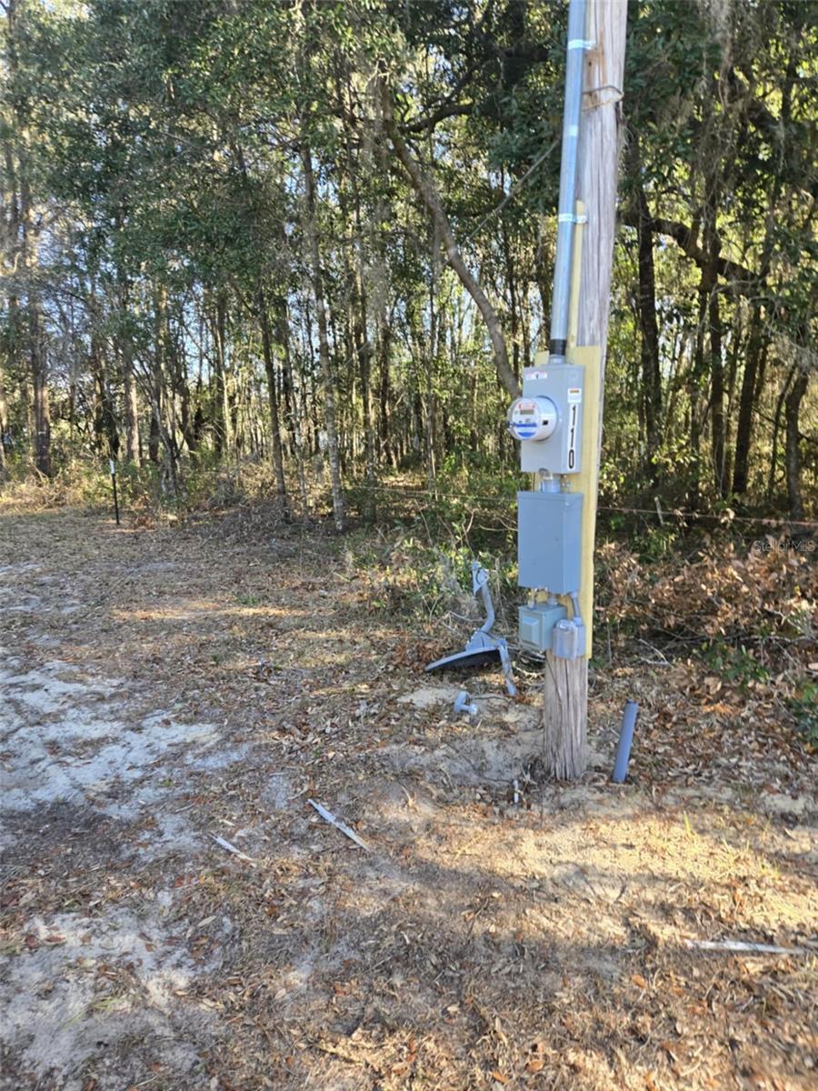 INTERLACHEN LAKES ESTATES - Land