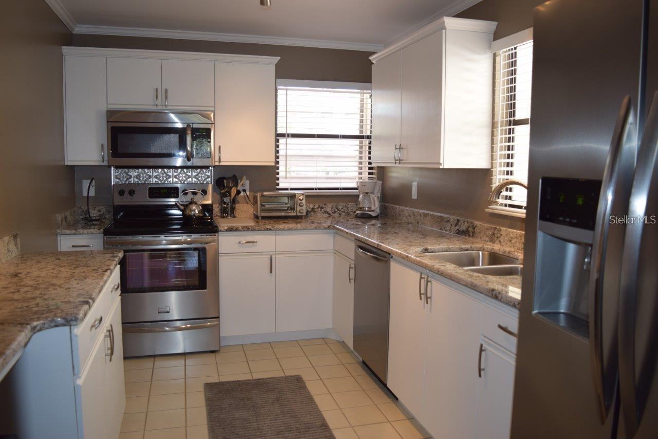 SANTA MARIA CONDO SAILBOAT - Residential Lease