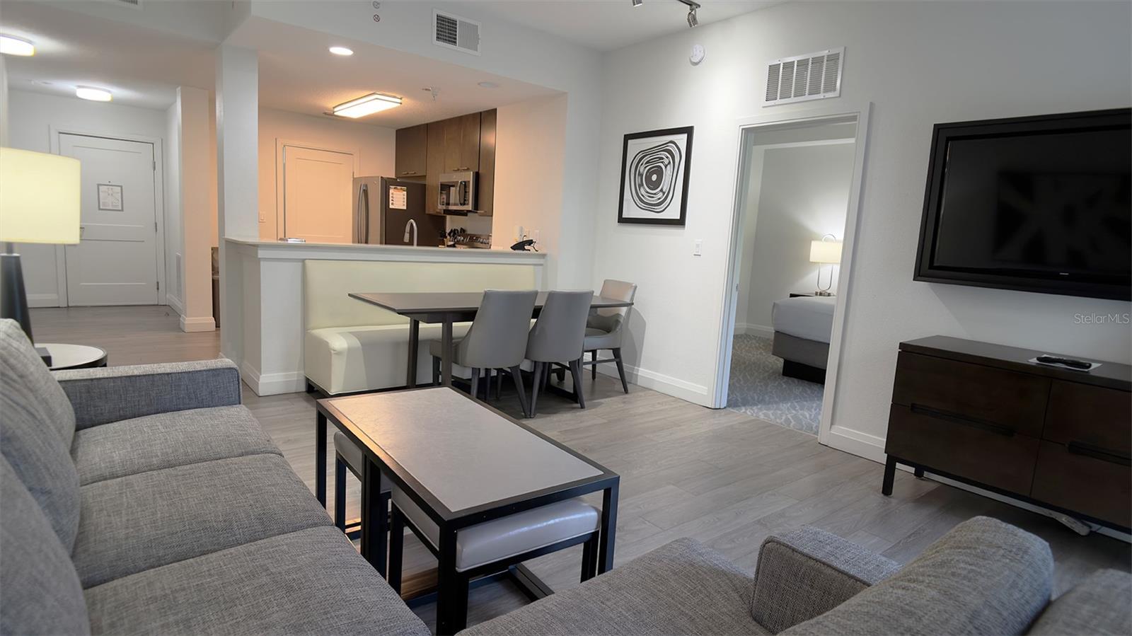 GROVE RESORT AND SPA - Residential