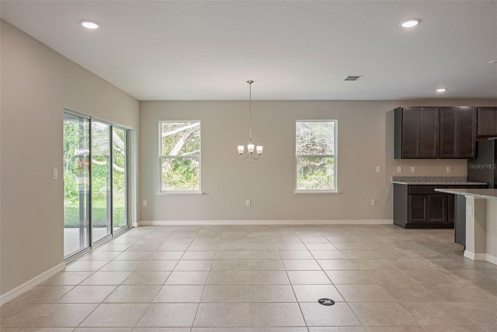 RIO VISTA GARDENS 03 - Residential