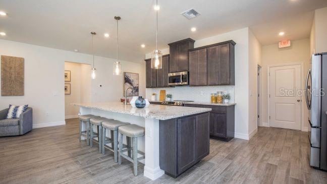 RIO VISTA GARDENS 03 - Residential