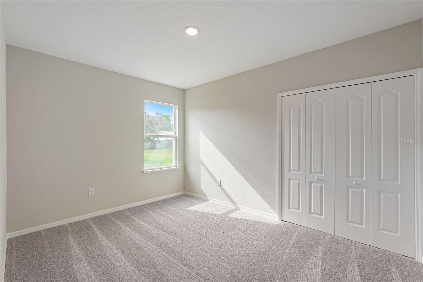 RIO VISTA GARDENS 03 - Residential