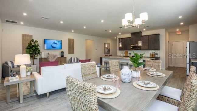 RIO VISTA GARDENS 03 - Residential