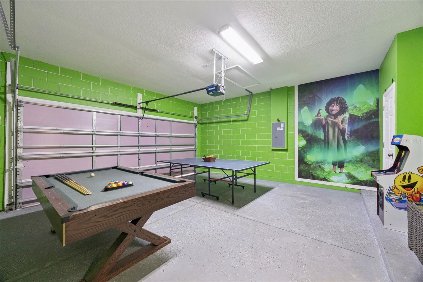 VERANDA PALMS PH 1B - Residential