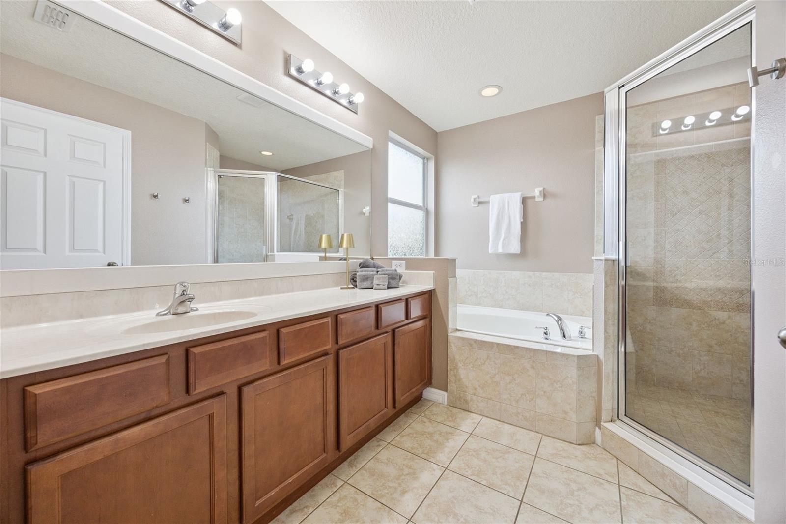 VERANDA PALMS PH 1B - Residential