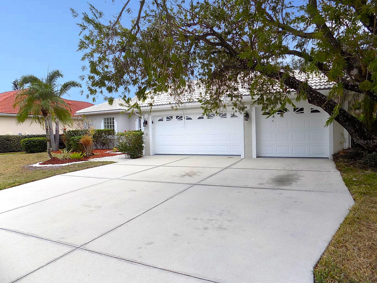 7212 SOUTHGATE COURT