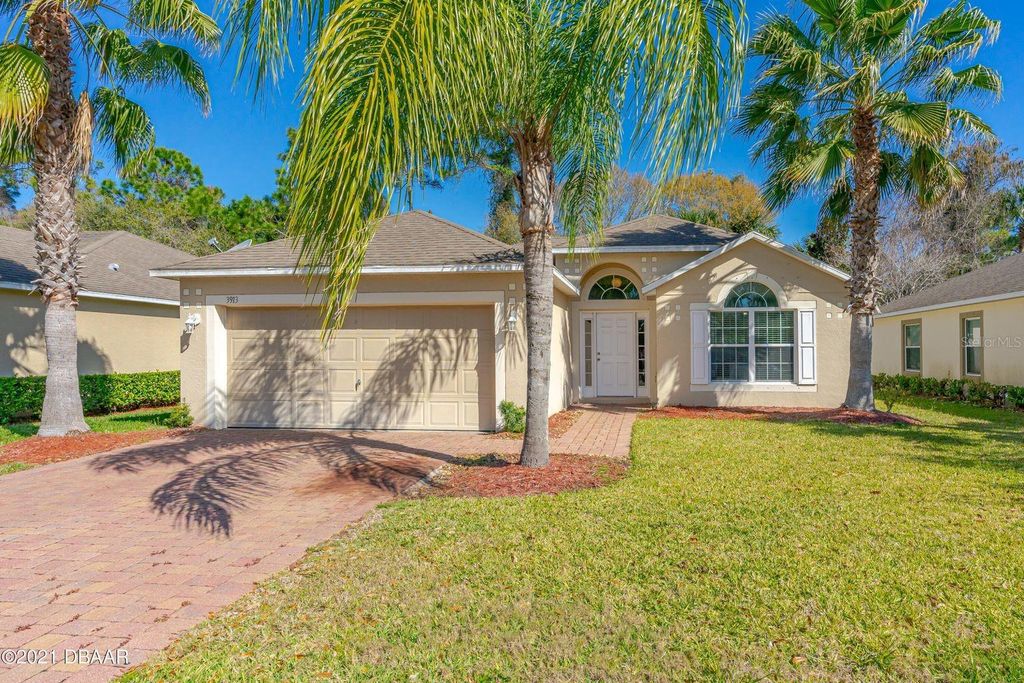 Photo of 3913 Sunset Cove Drive, Port Orange, FL 32129 (MLS # NS1086492)