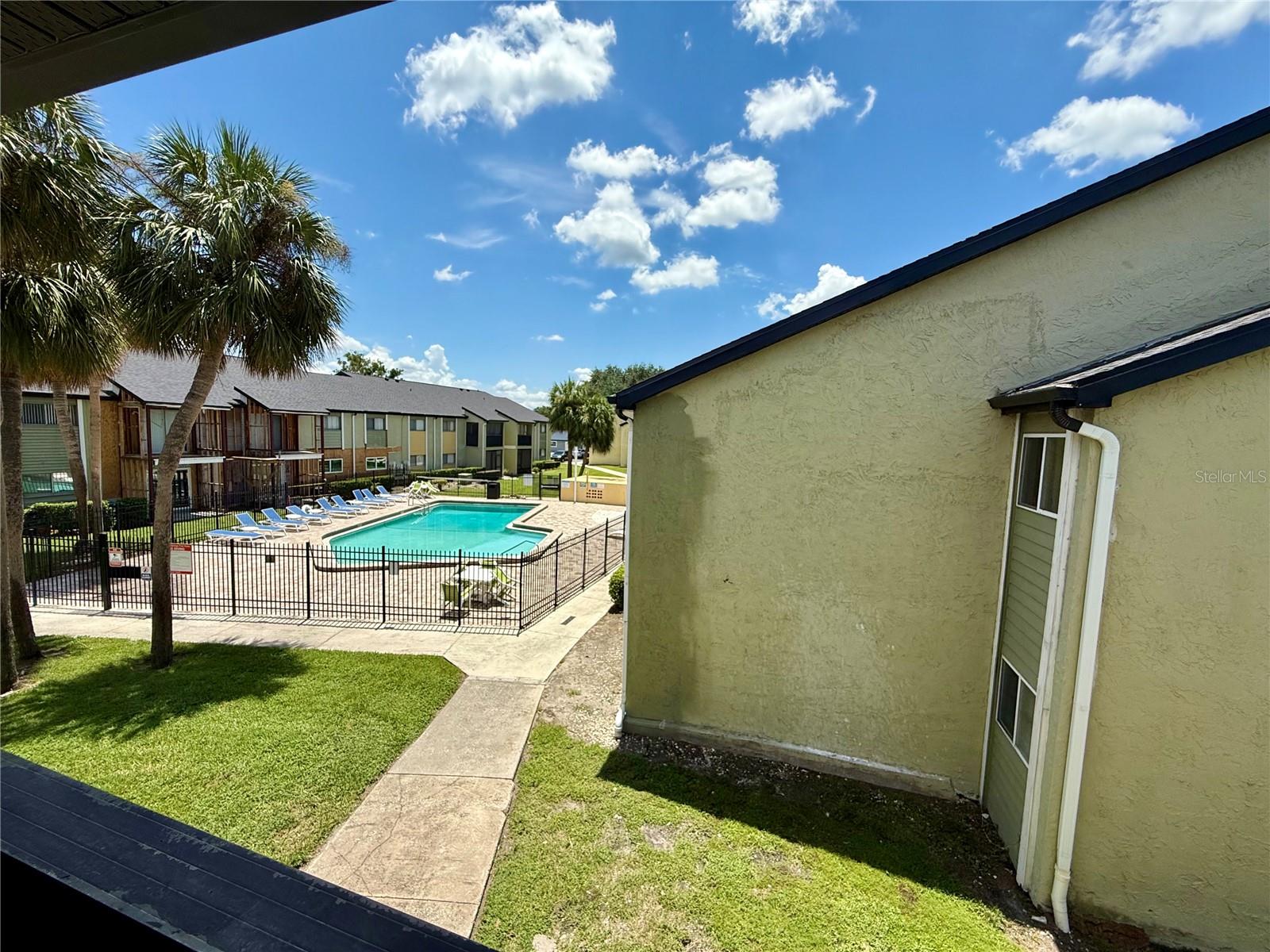 Spacious and well-maintained 3-bedroom, 2-bath condo (1,112 sq ft) available for rent in the desirable Destiny Springs community at 910 Lake Destiny Rd UNIT E, Altamonte Springs.
Enjoy resort-style living with community amenities including two swimming pools, a clubhouse, fitness center, business center, and beautifully landscaped grounds. This unit features an open floor plan, updated interiors, and plenty of natural light.
Perfect location close to shopping, dining, and major highways for easy commuting. Ideal for families or professionals seeking comfort, convenience, and a welcoming community.
Don’t miss out on this opportunity to rent in one of Altamonte Springs’ most sought-after neighborhoods!