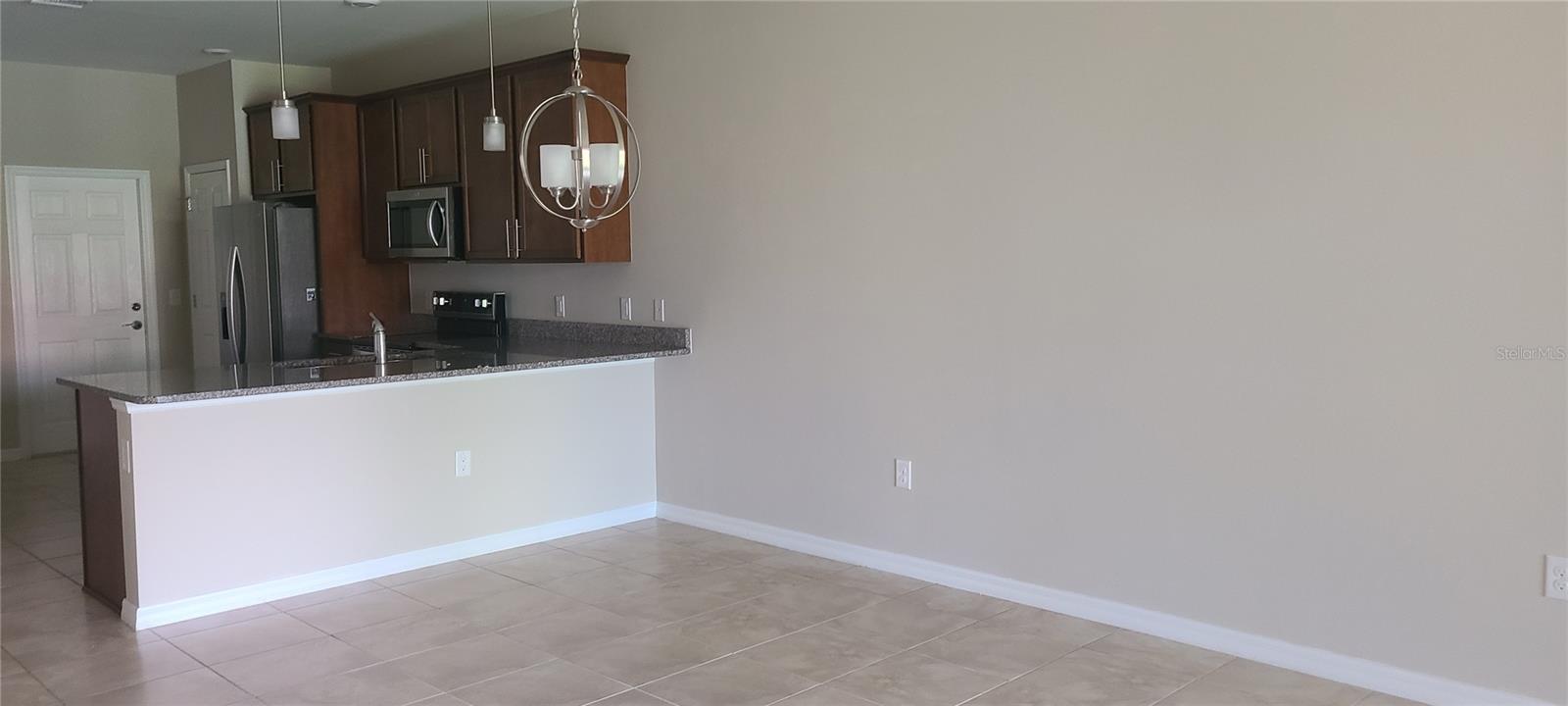 ISLANDWALK/THE WEST VLGS PH 5 - Residential Lease