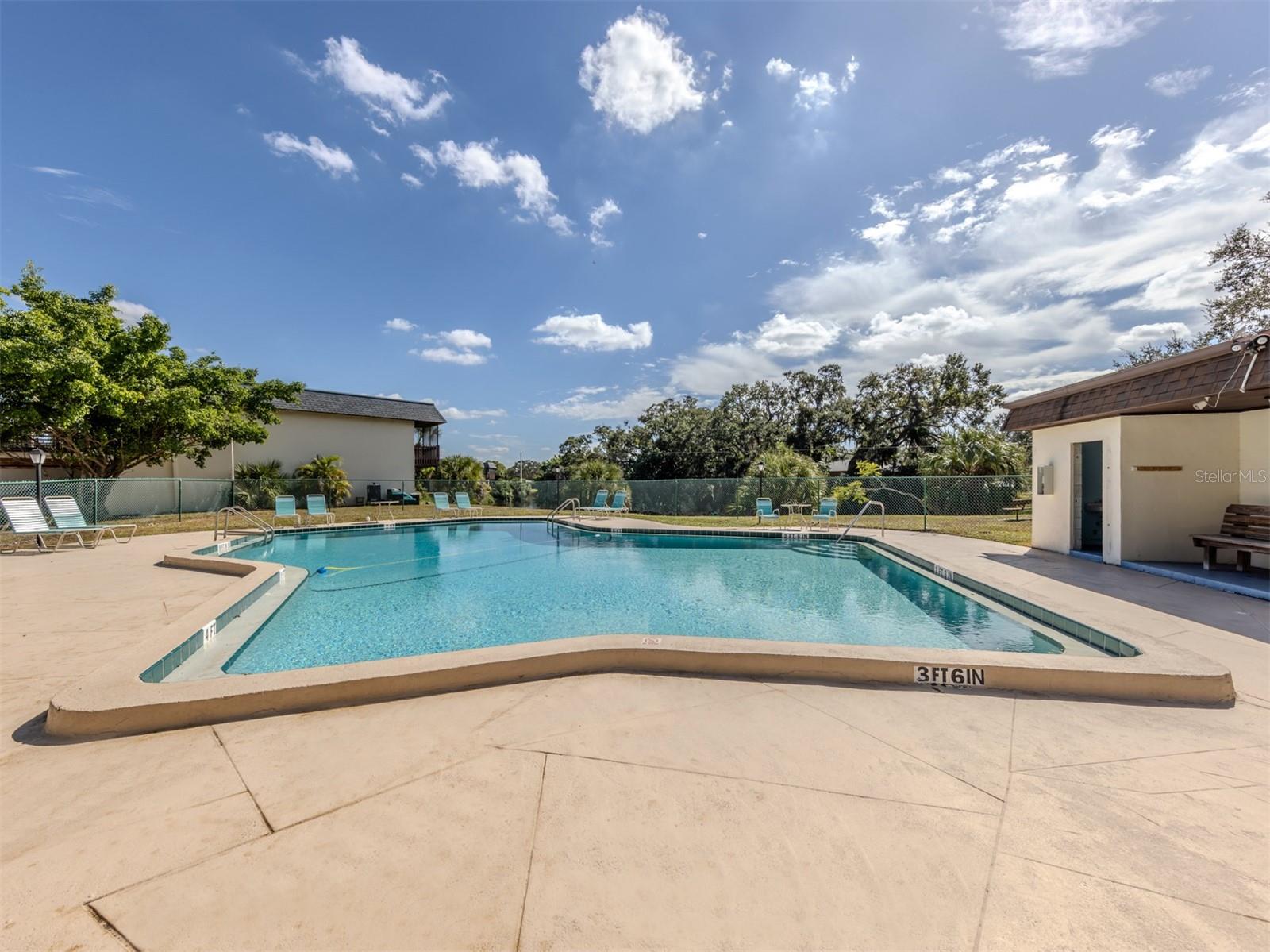 RAMBLEWOOD ACRES - Residential