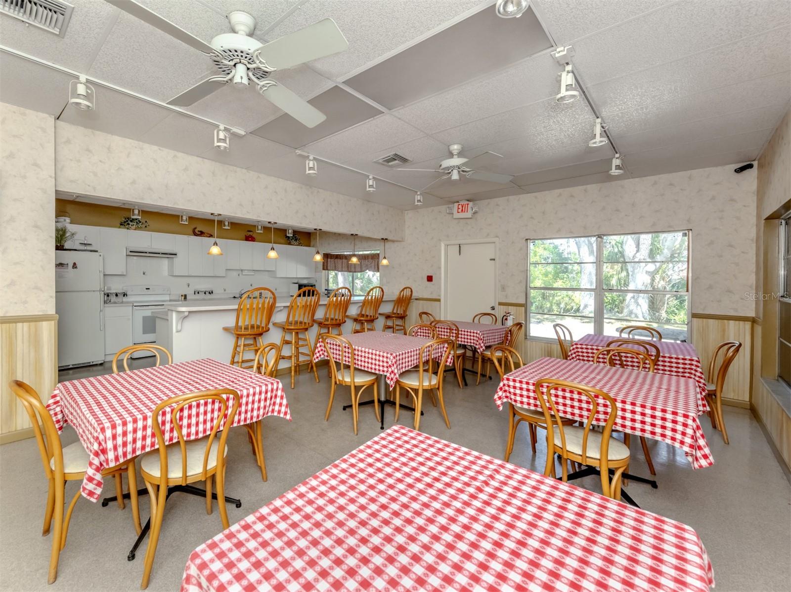 RAMBLEWOOD ACRES - Residential