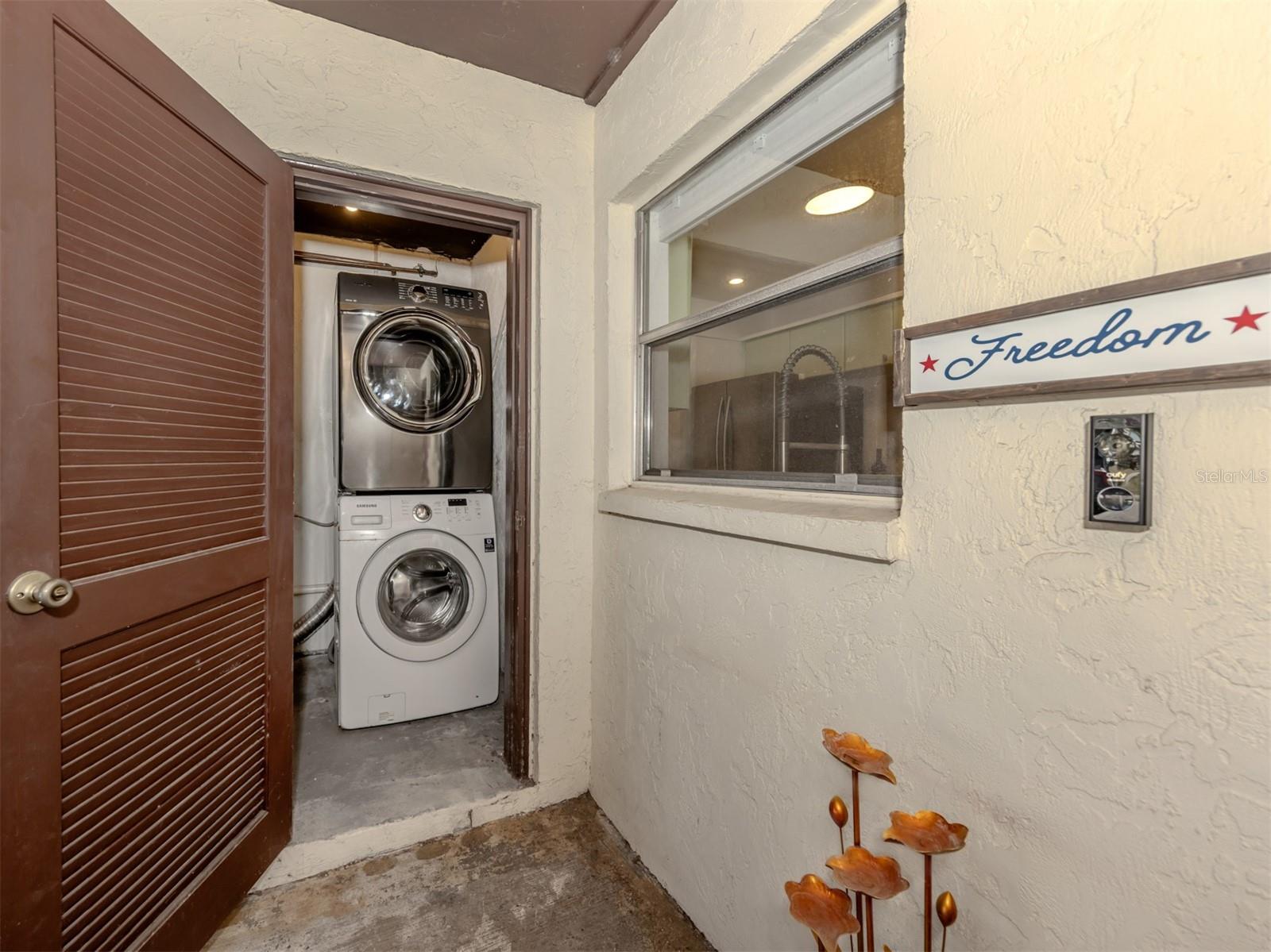 RAMBLEWOOD ACRES - Residential