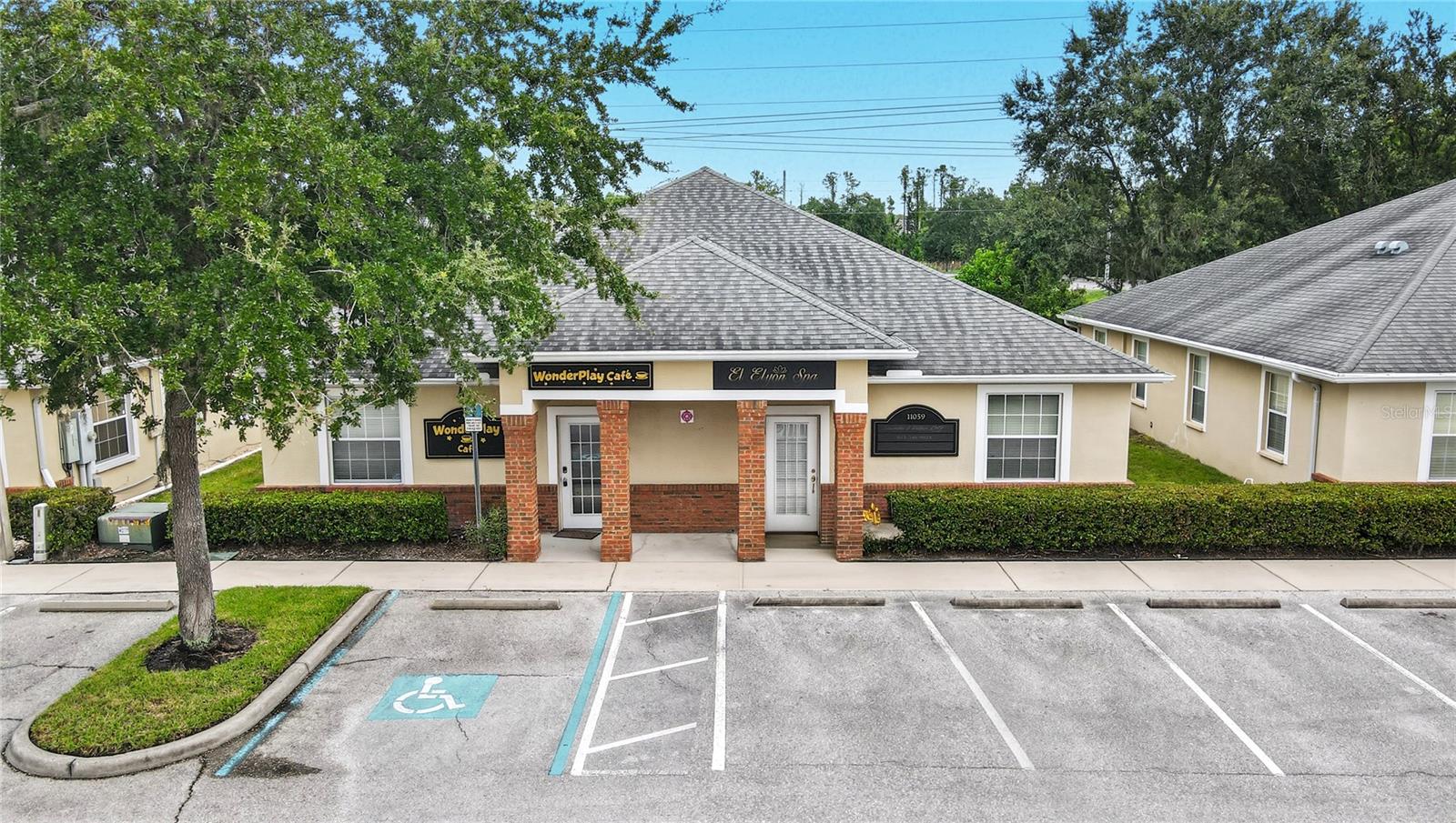 More photos coming soon! Prime office space in the premier Lexington Professional Park! Currently divided into two separate office areas, and could also be used as one large office space. Ideal for use as a Doctor's Office, Dental practice, CPA, Insurance, Title agency, Real Estate, Mortgage firm, Health & Fitness boutique, Salon, Yoga studio, and more? Featuring 2 separate entrances, reception area, 2 bathrooms, 3 separate office areas, large room can be divided into many individual spaces, break room and storage. Built in 2006 and maintained well. Nestled in an excellent location, just off Countryway Blvd just North of Linebaugh and south of the Upper Tampa Bay Regional Public Library. Convenient to the Veteran's Expressway & Tampa International Airport. Come see it today?