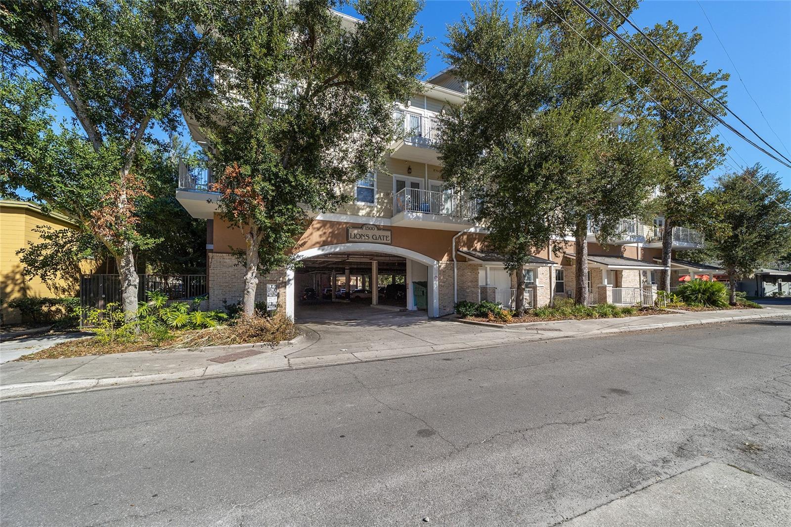 LIONSGATE CONDO - Residential