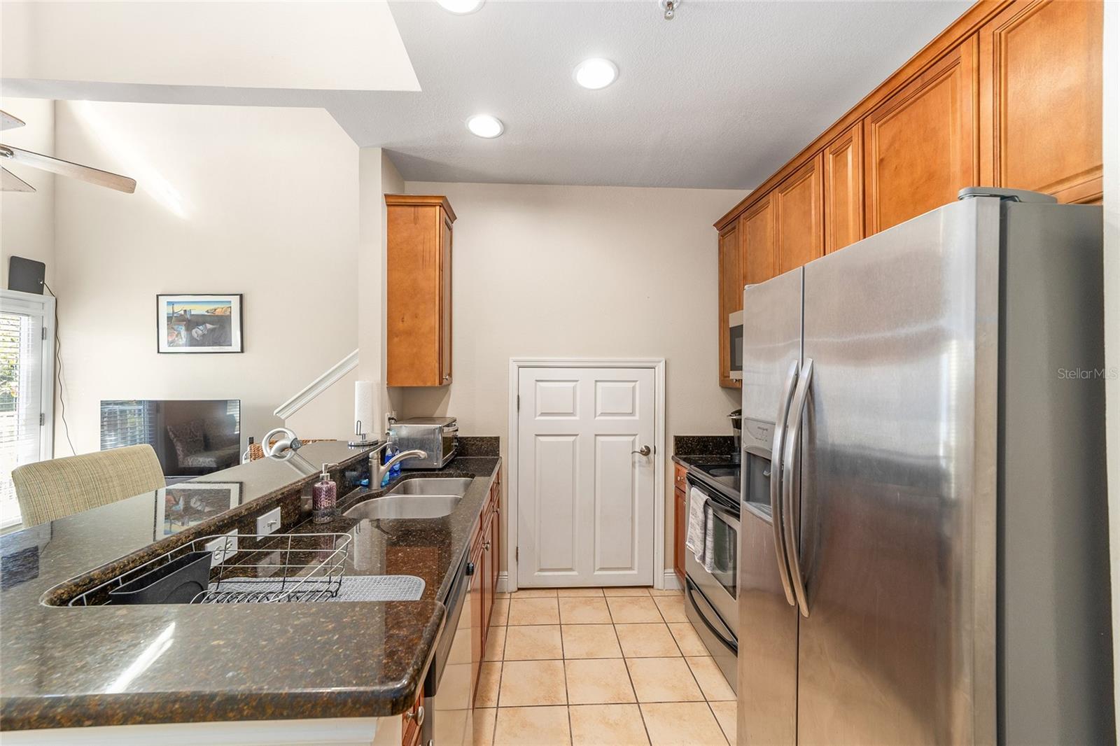 LIONSGATE CONDO - Residential
