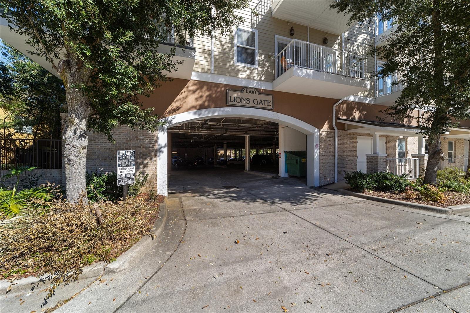 LIONSGATE CONDO - Residential