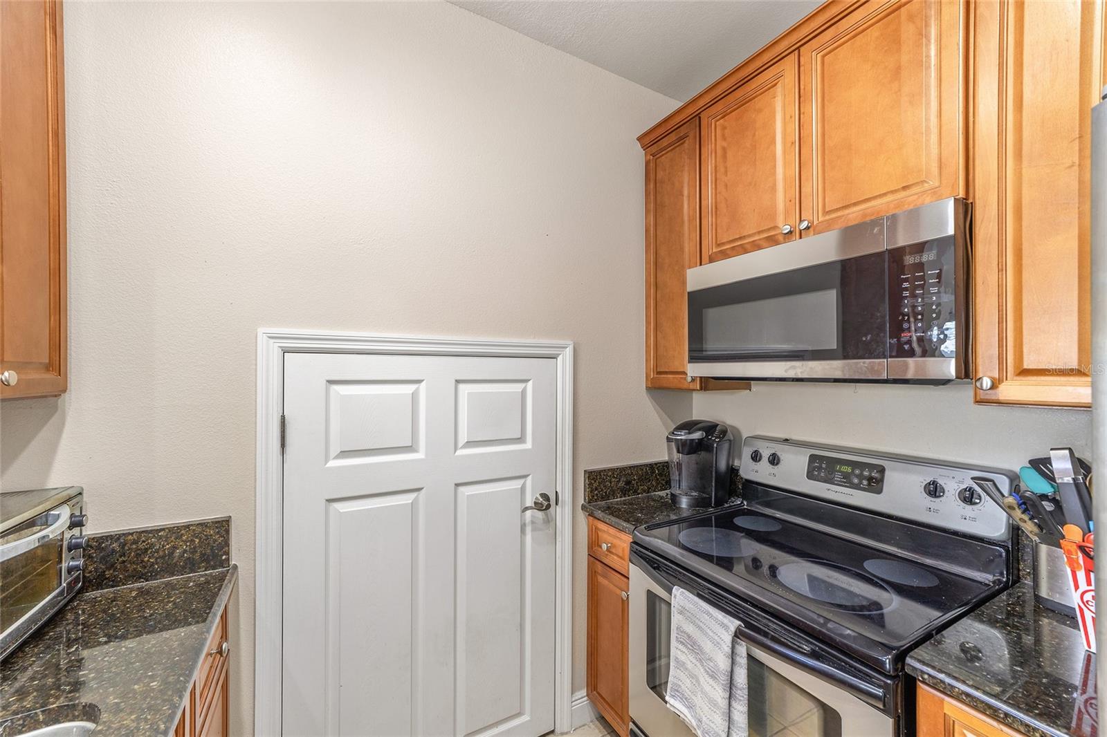 LIONSGATE CONDO - Residential