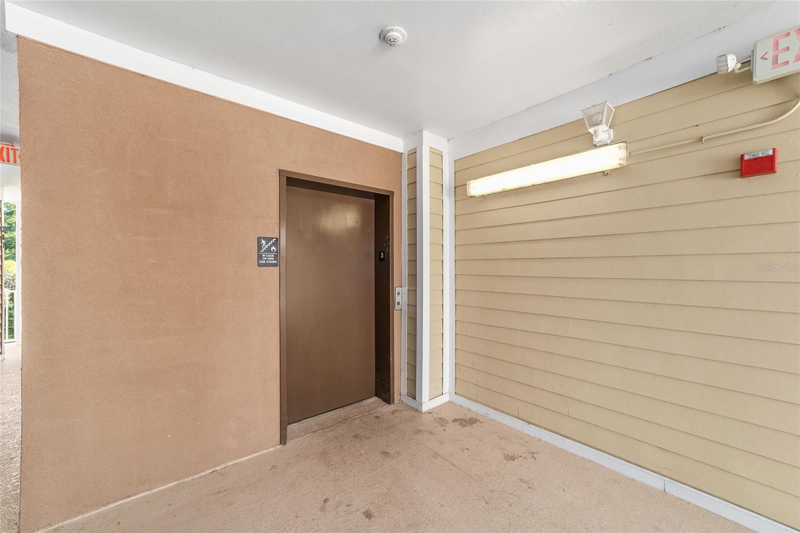 LIONSGATE CONDO - Residential