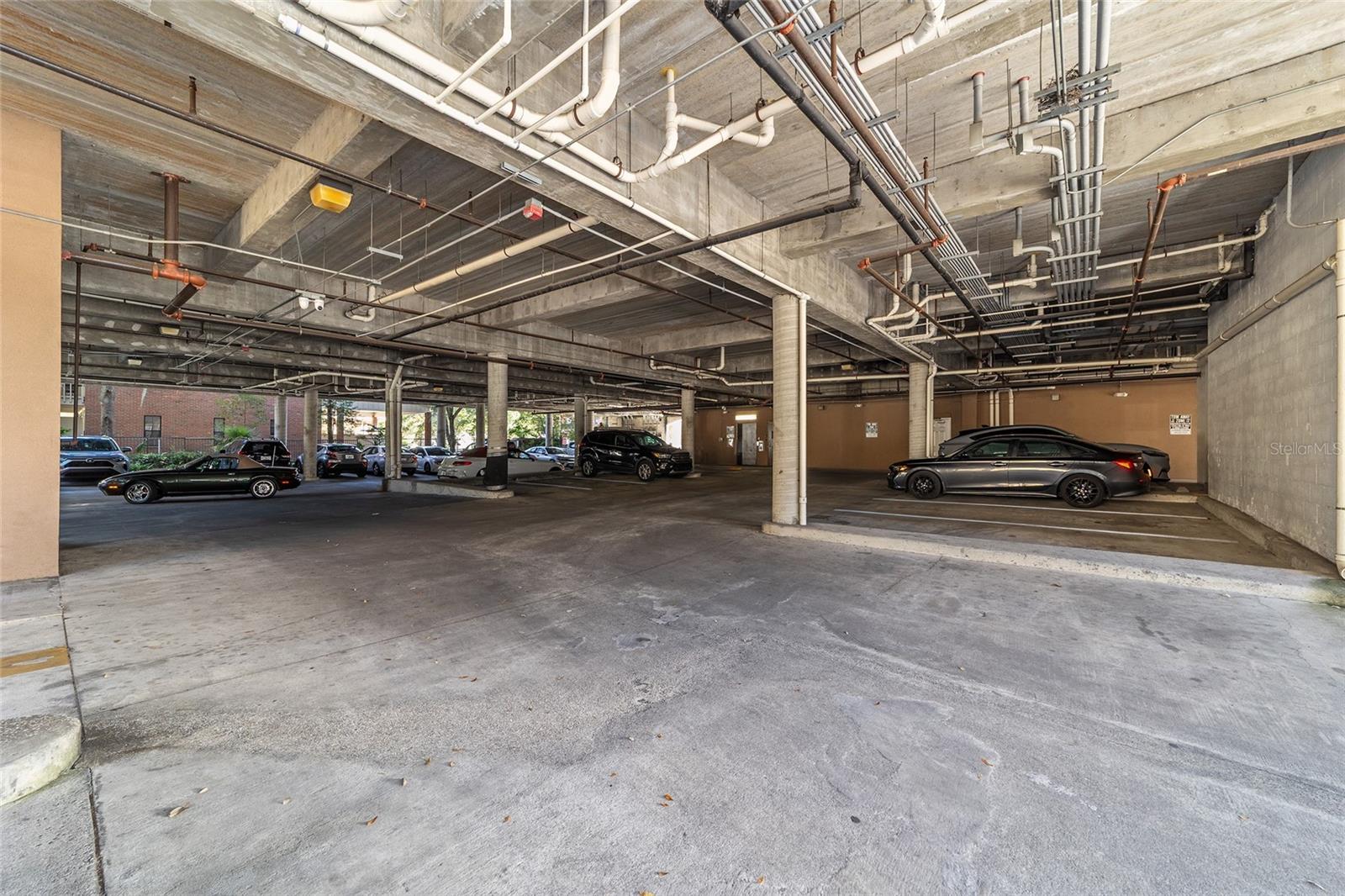 LIONSGATE CONDO - Residential