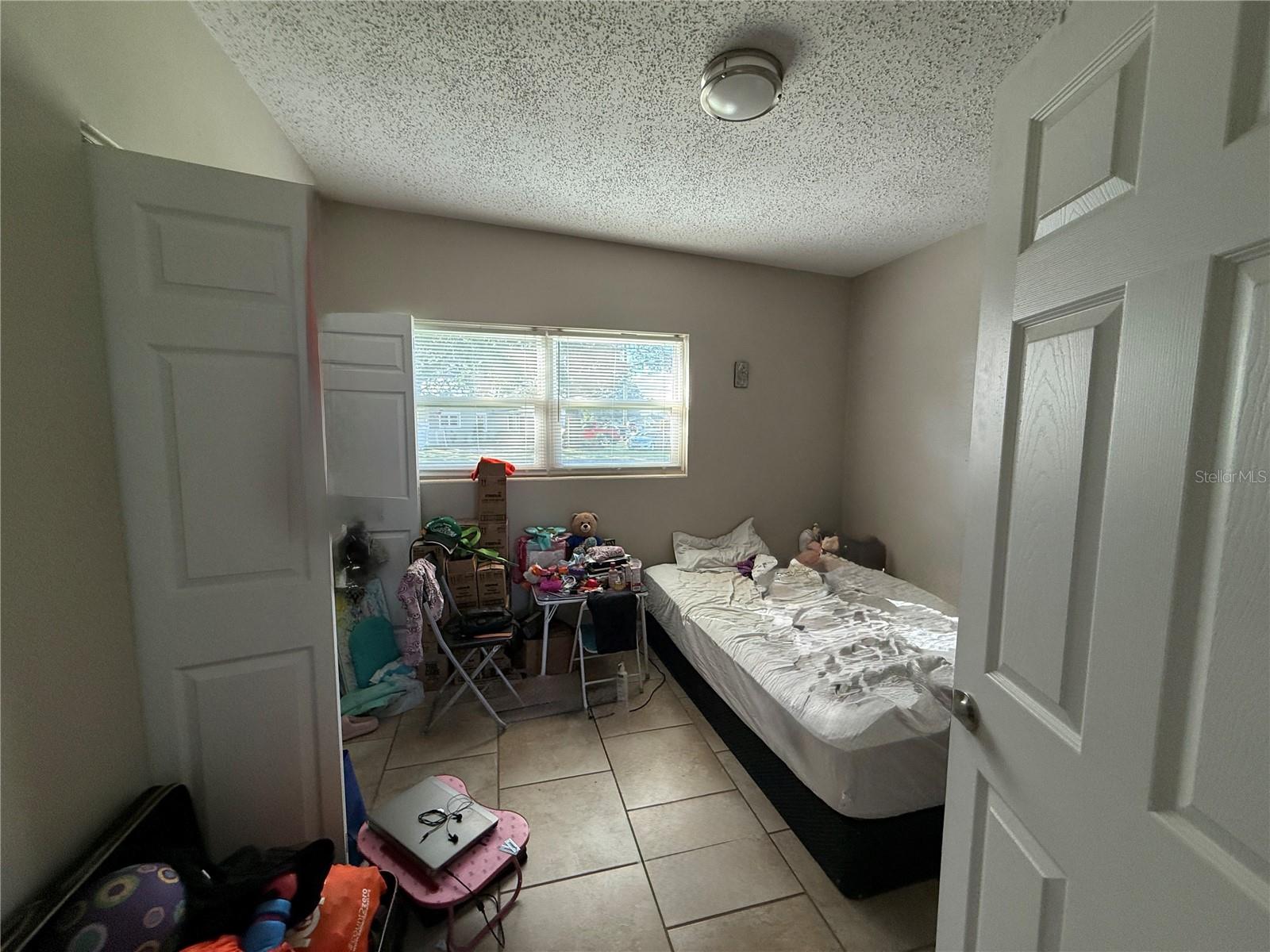 CRYSTAL COURT - Residential