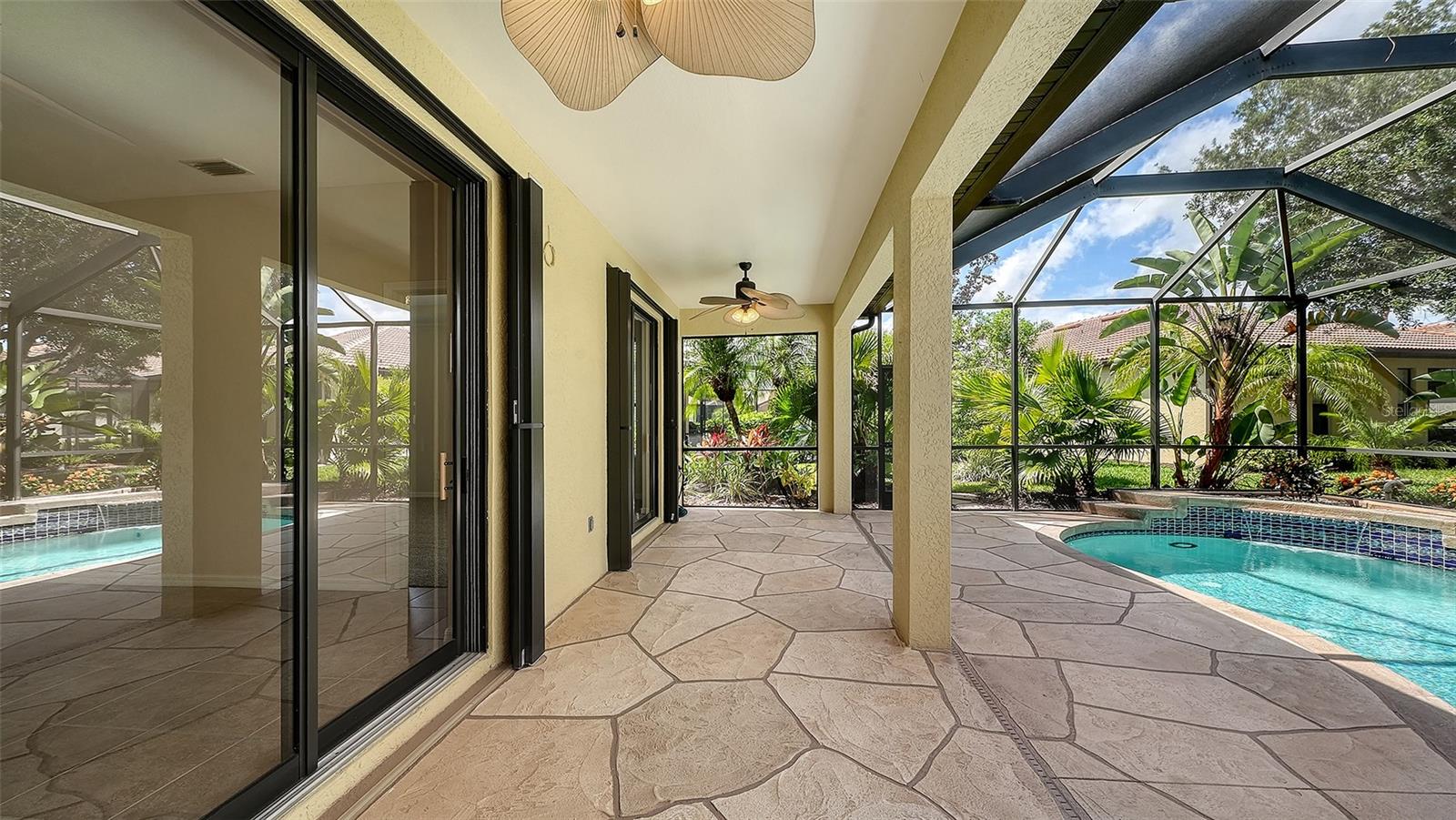 VENETIAN FALLS PH 2 - Residential