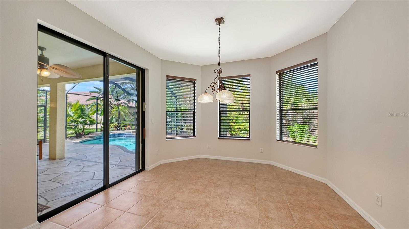 VENETIAN FALLS PH 2 - Residential