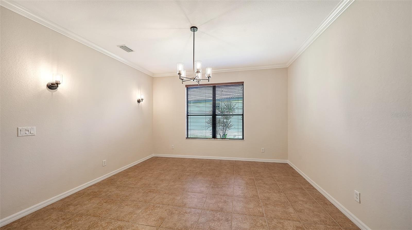 VENETIAN FALLS PH 2 - Residential