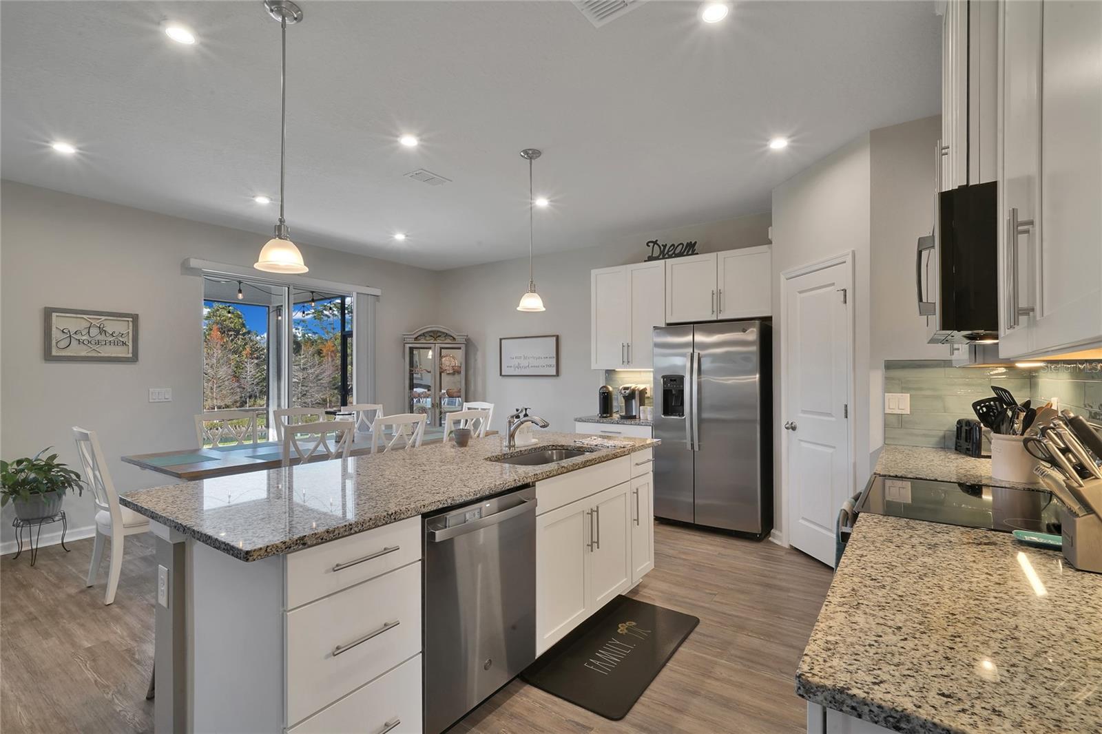 5440 SPANISH MOSS COVE