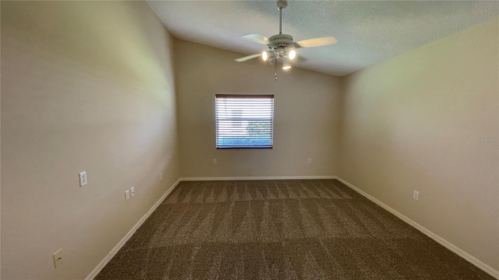 LONGWOOD RUN - Residential Lease