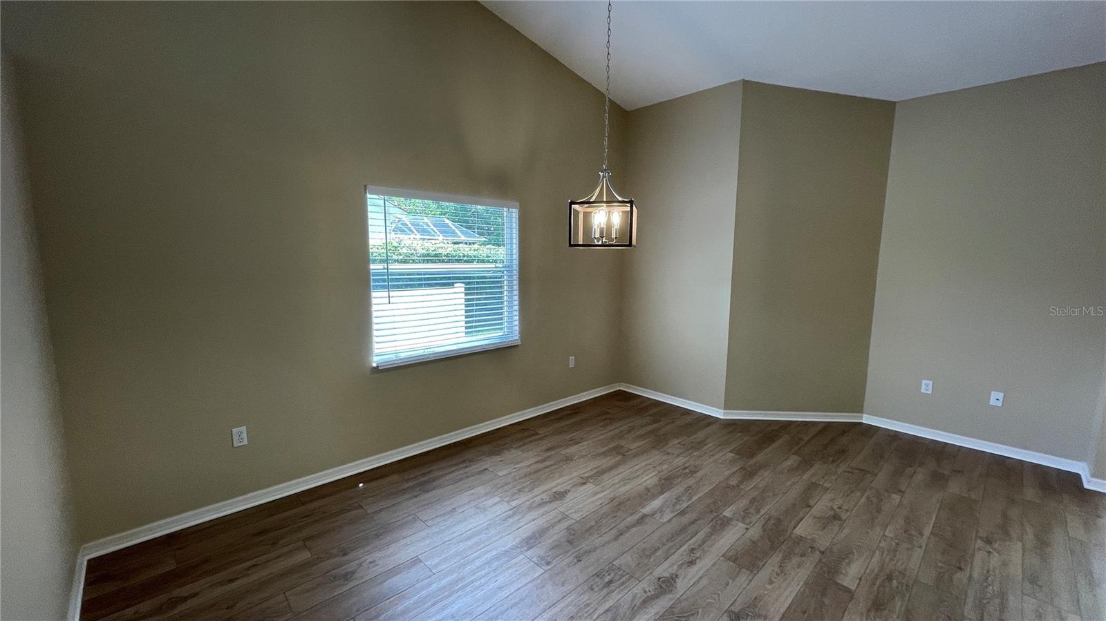 LONGWOOD RUN - Residential Lease