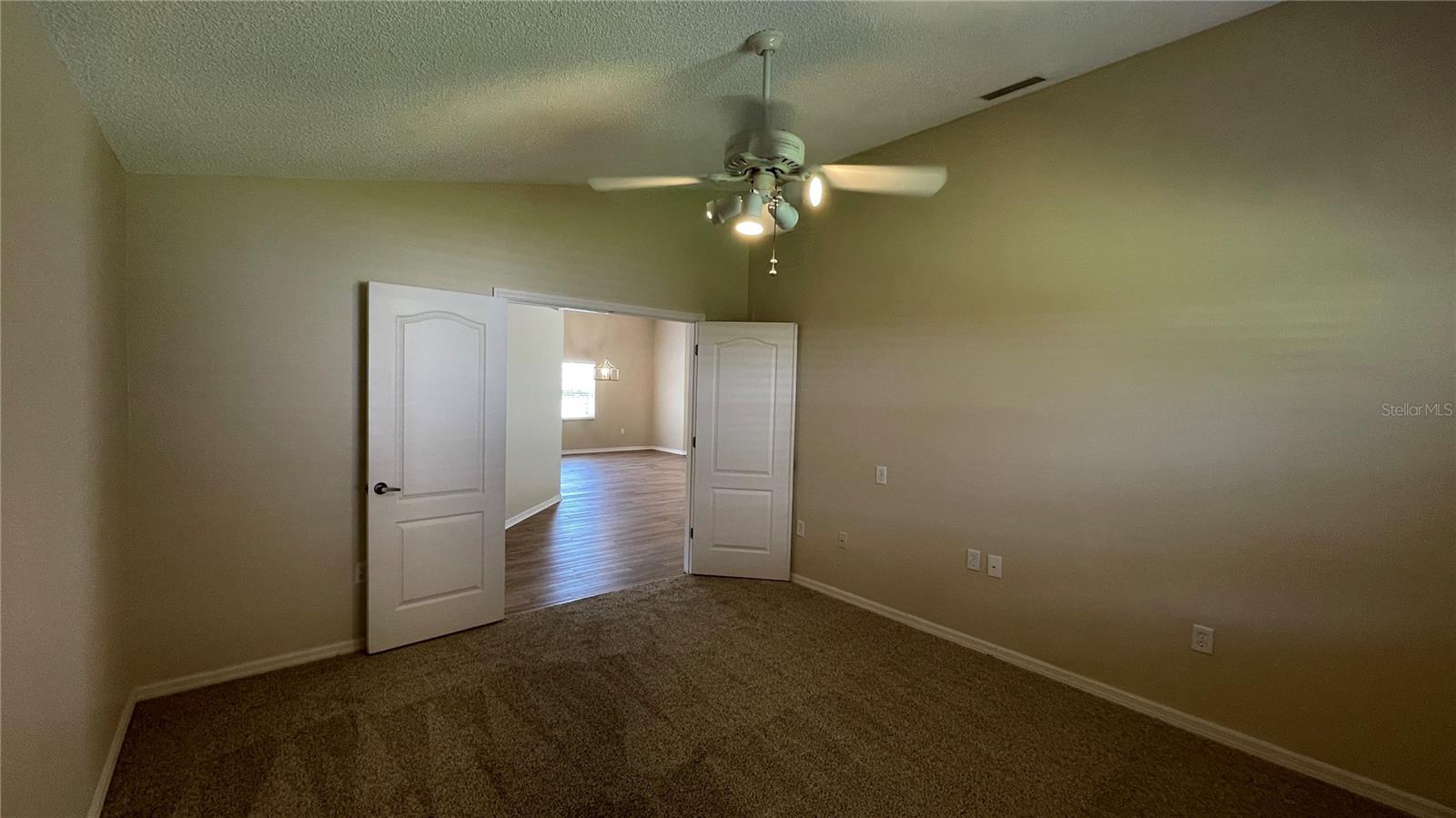 LONGWOOD RUN - Residential Lease