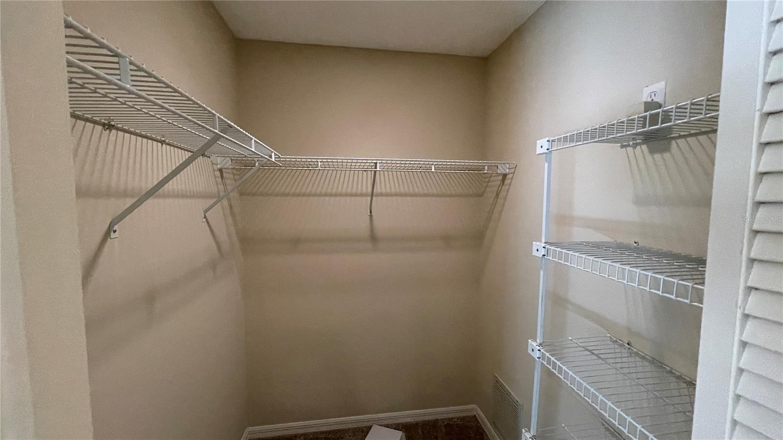 LONGWOOD RUN - Residential Lease