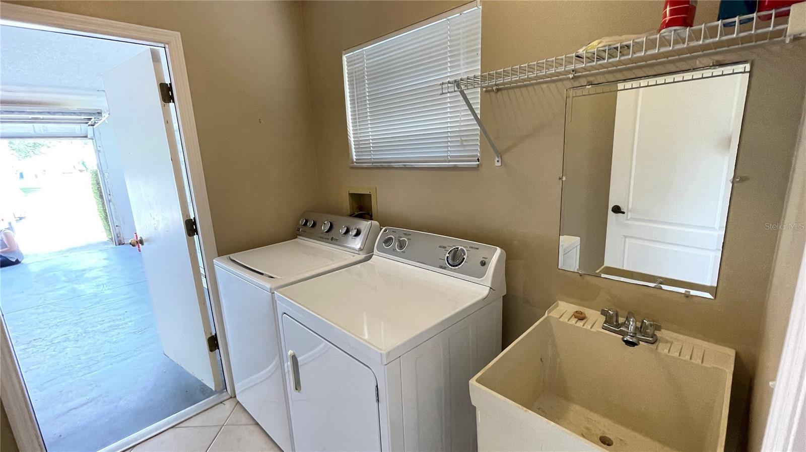 LONGWOOD RUN - Residential Lease