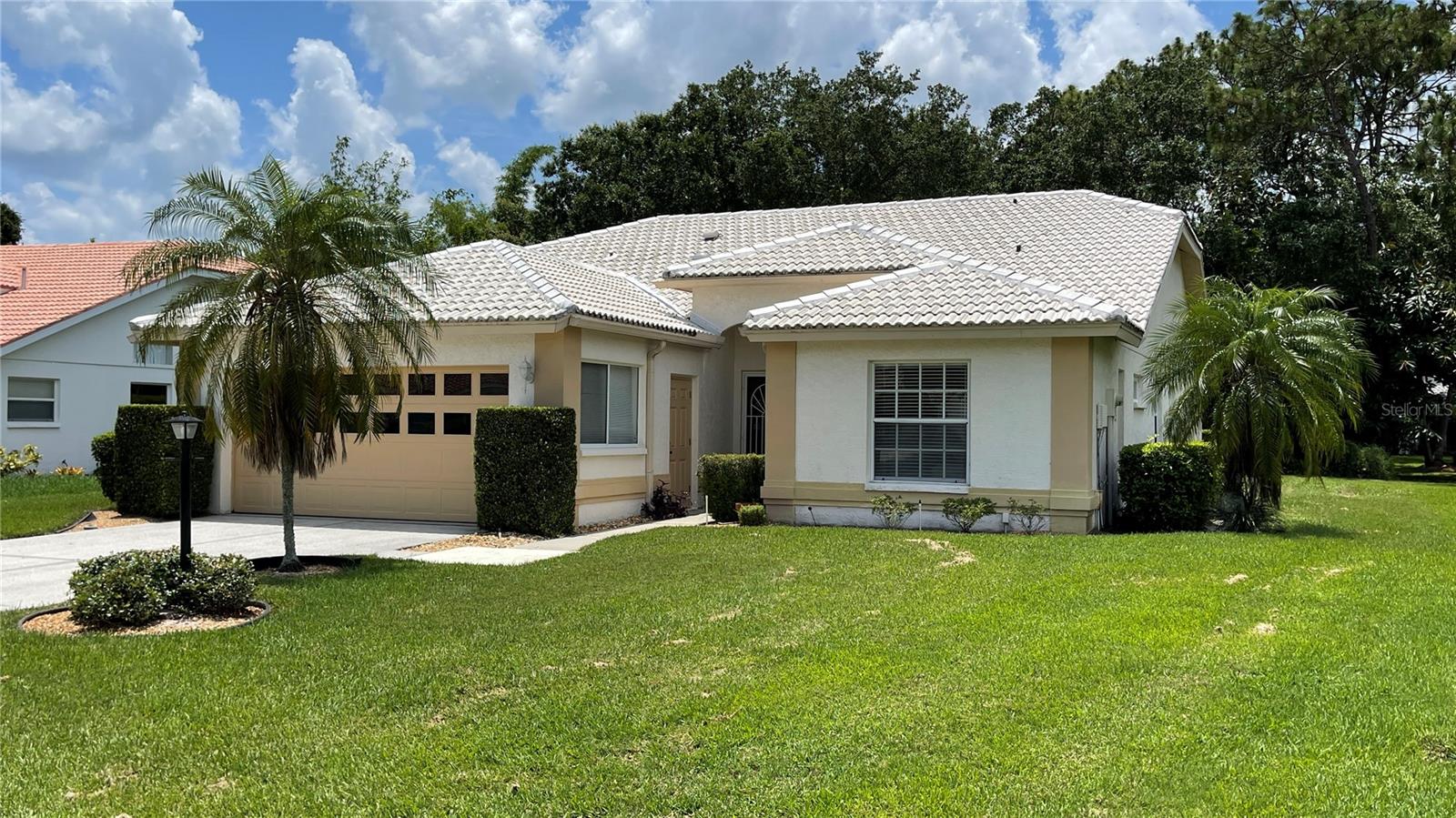 LONGWOOD RUN - Residential Lease