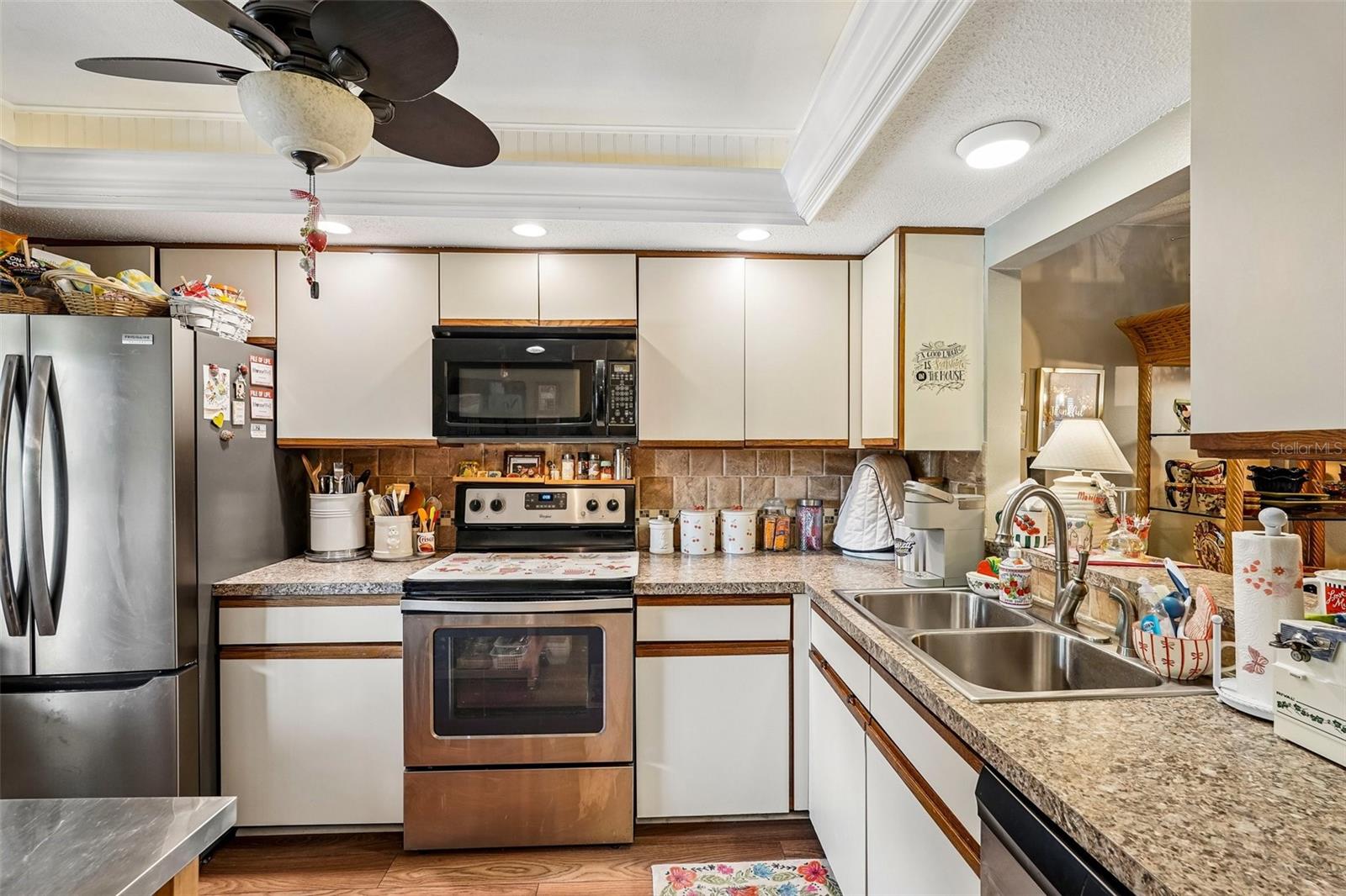 430 MISSION TRAIL E B, VENICE, FL, 34285 1 430 MISSION TRAIL E B