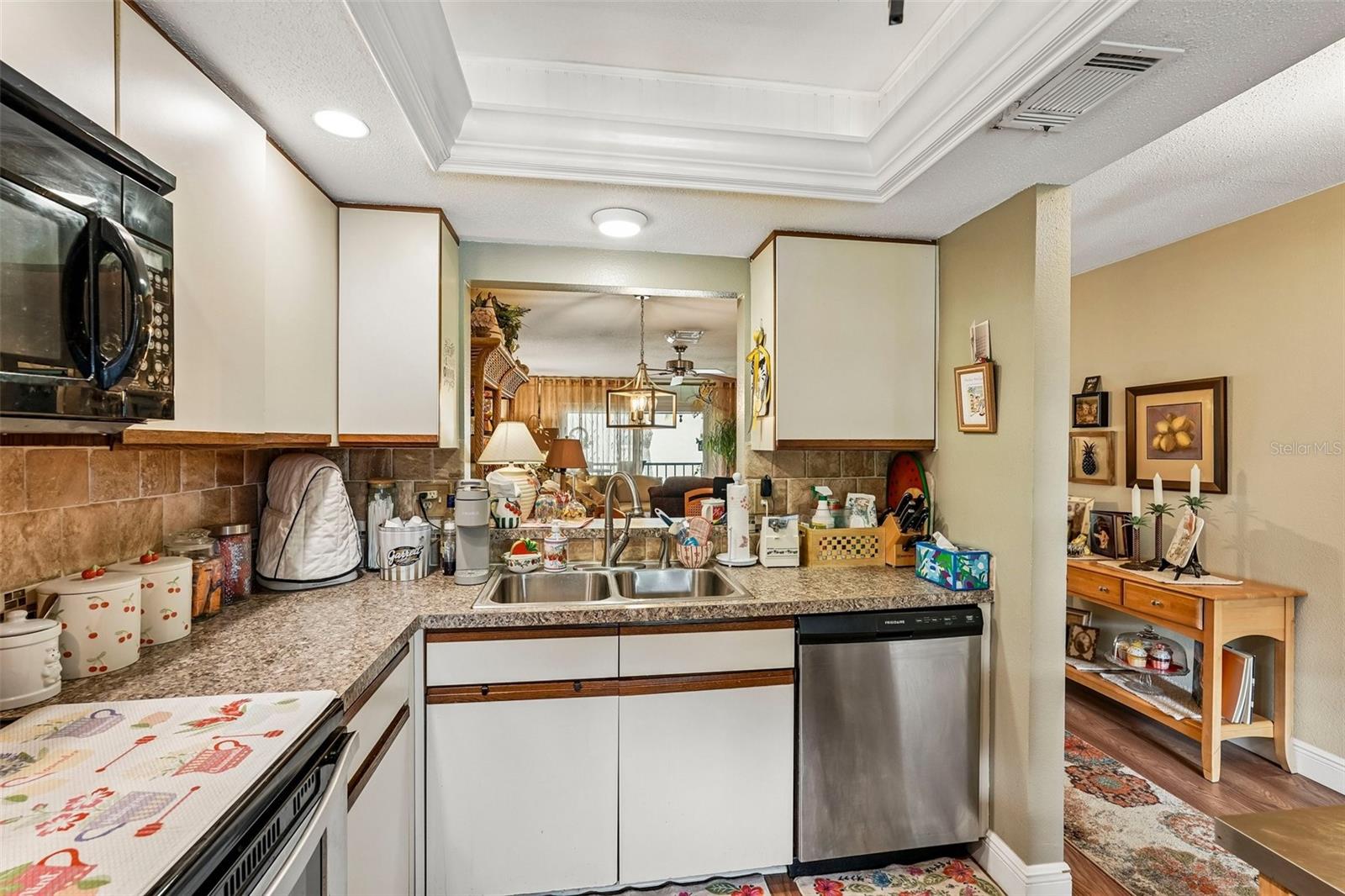 430 MISSION TRAIL E B