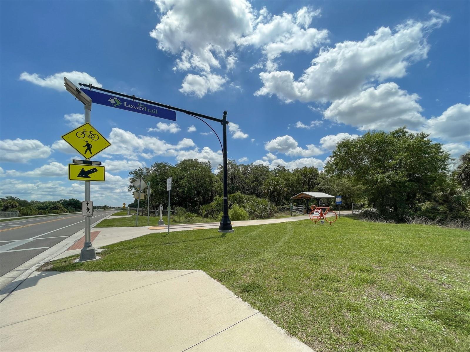 PARK TRACE ESTATES - Residential