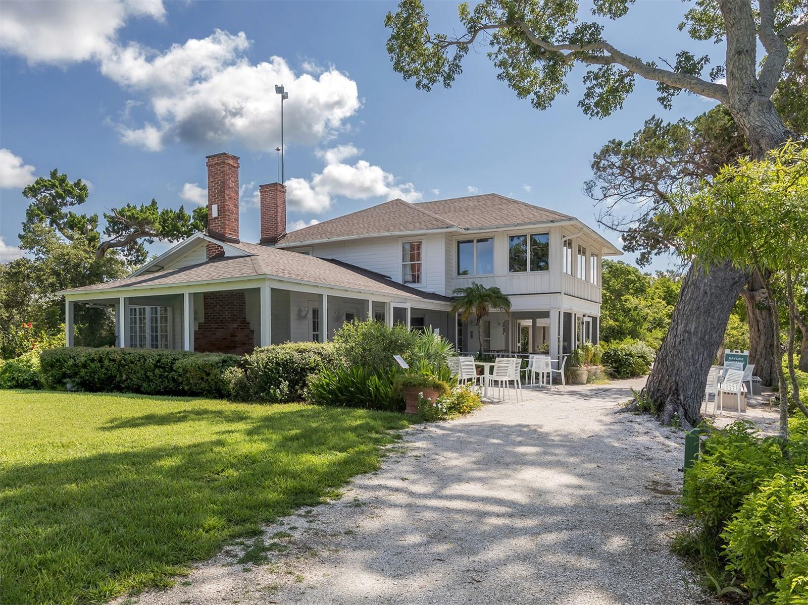 PARK TRACE ESTATES - Residential