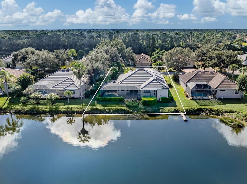 Photo of 319 Park Trace Boulevard, Osprey, FL 34229 (MLS # N6142205)