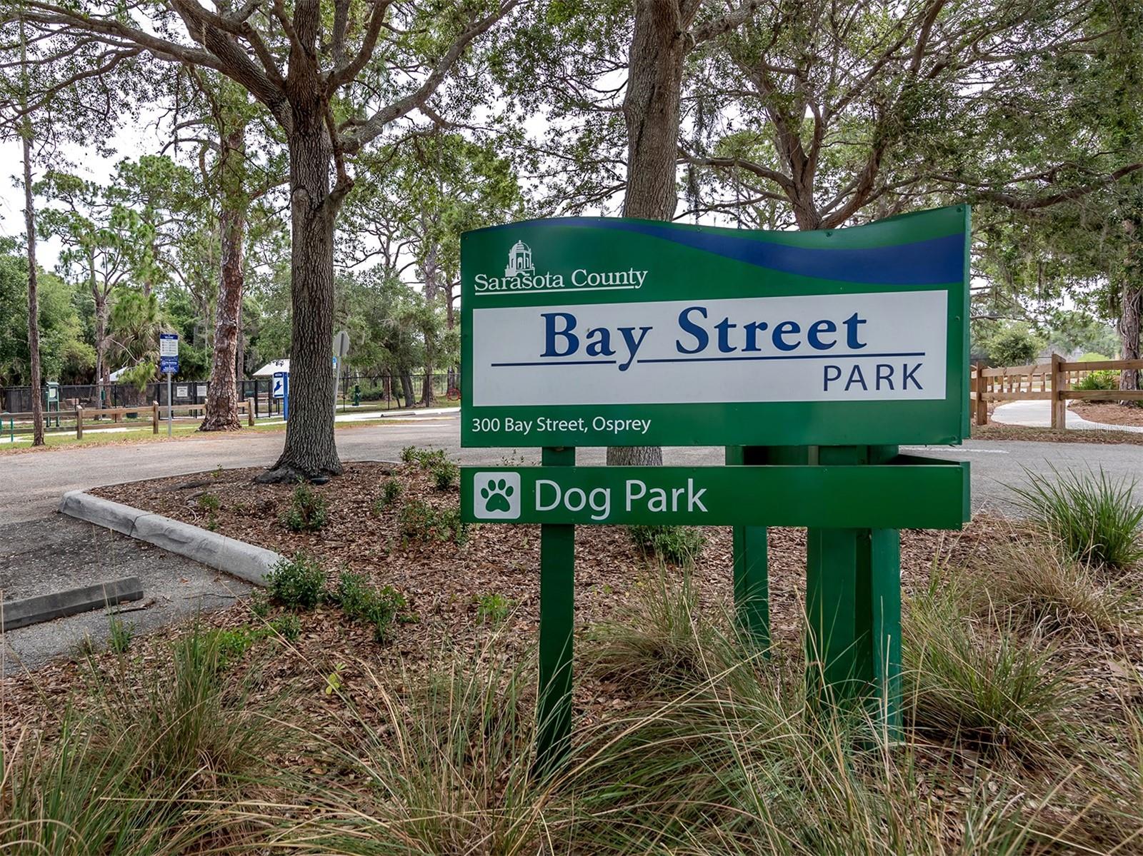 PARK TRACE ESTATES - Residential