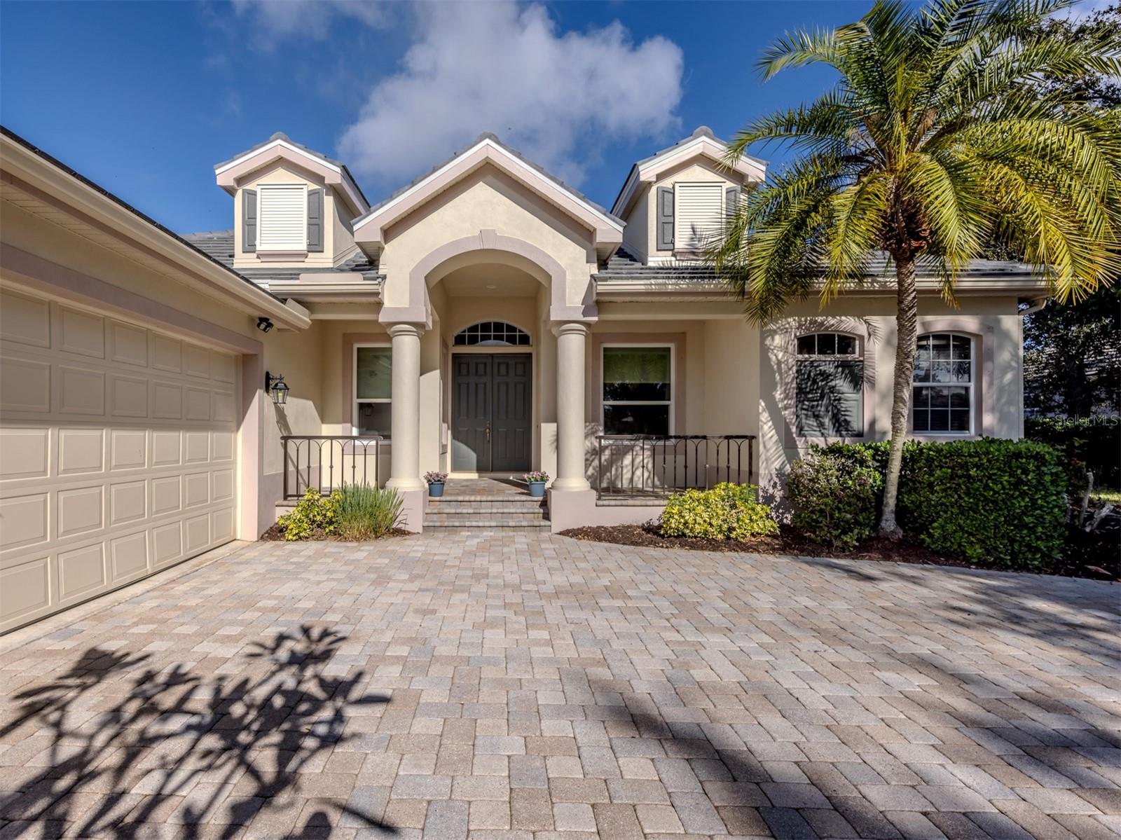 PARK TRACE ESTATES - Residential