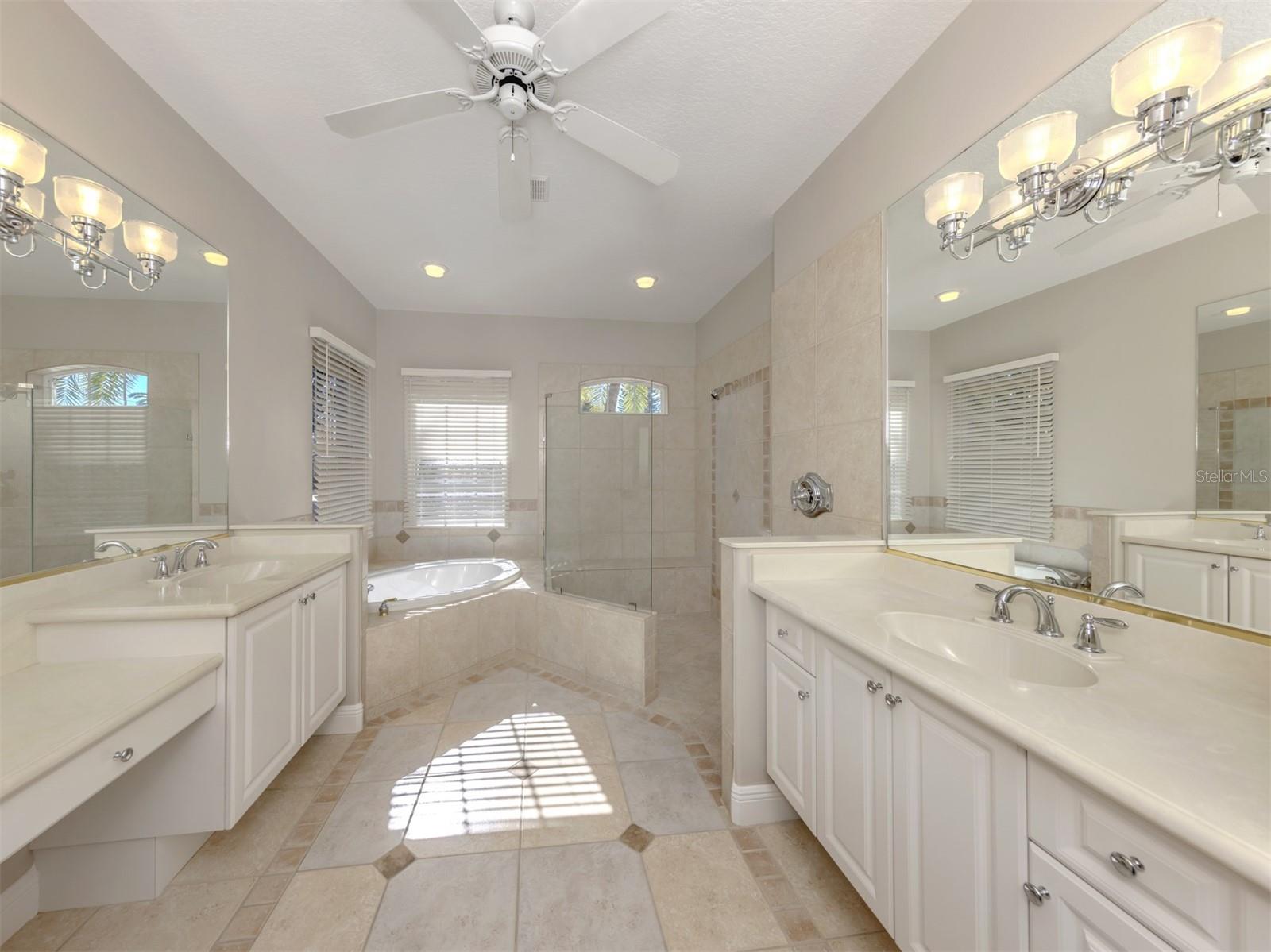 PARK TRACE ESTATES - Residential